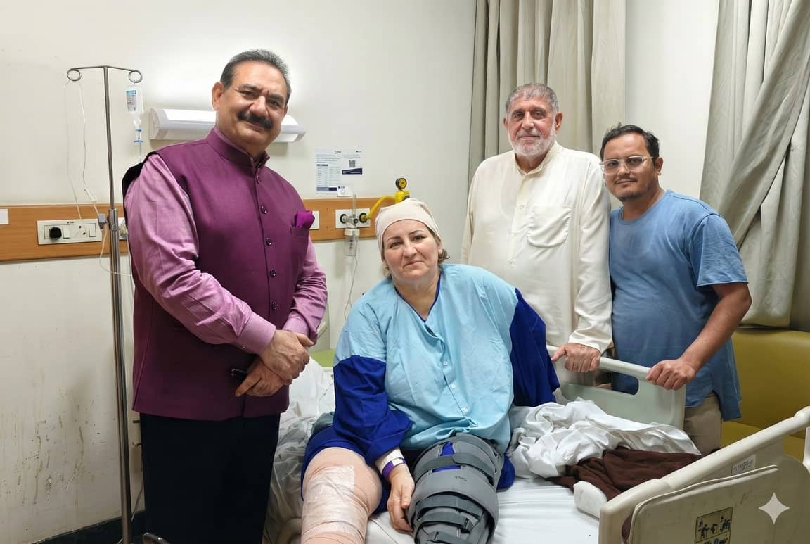 Iqbal Jabbar Kareem Al-Sammarraie - Robotic Bilateral Total Knee Replacements Patient